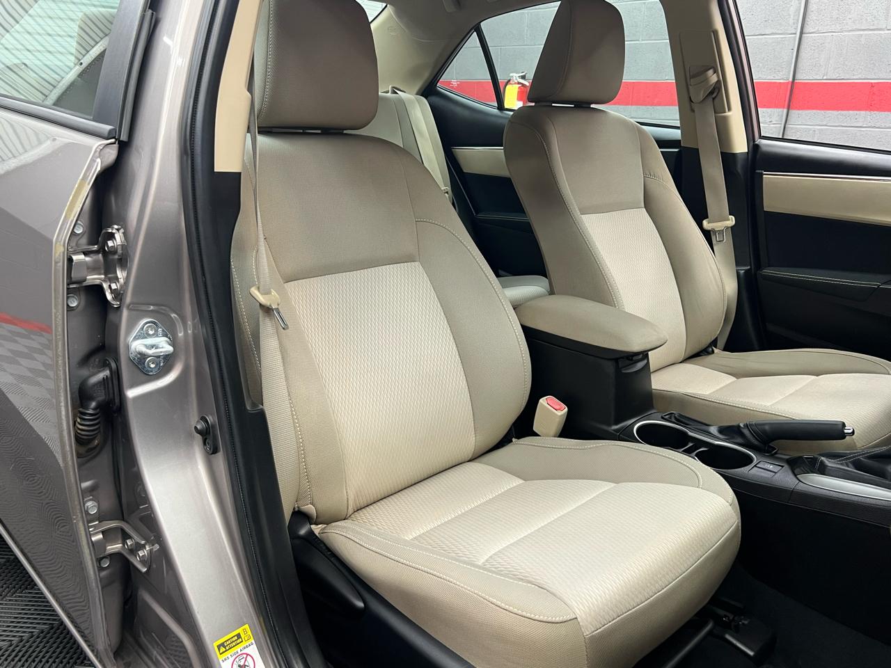 Toyota Corolla LE 2014
