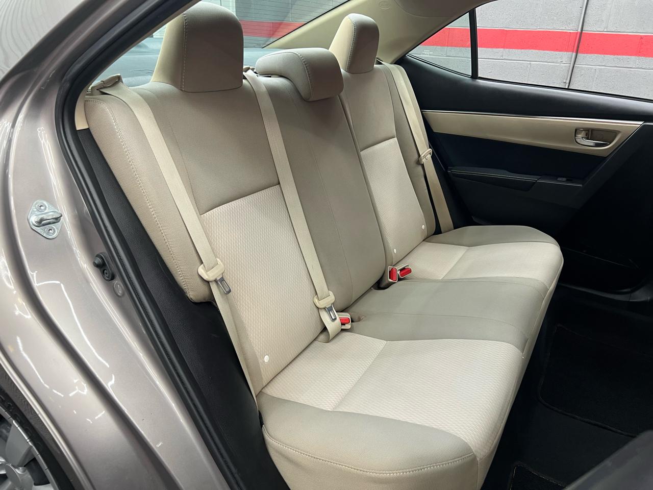 Toyota Corolla LE 2014