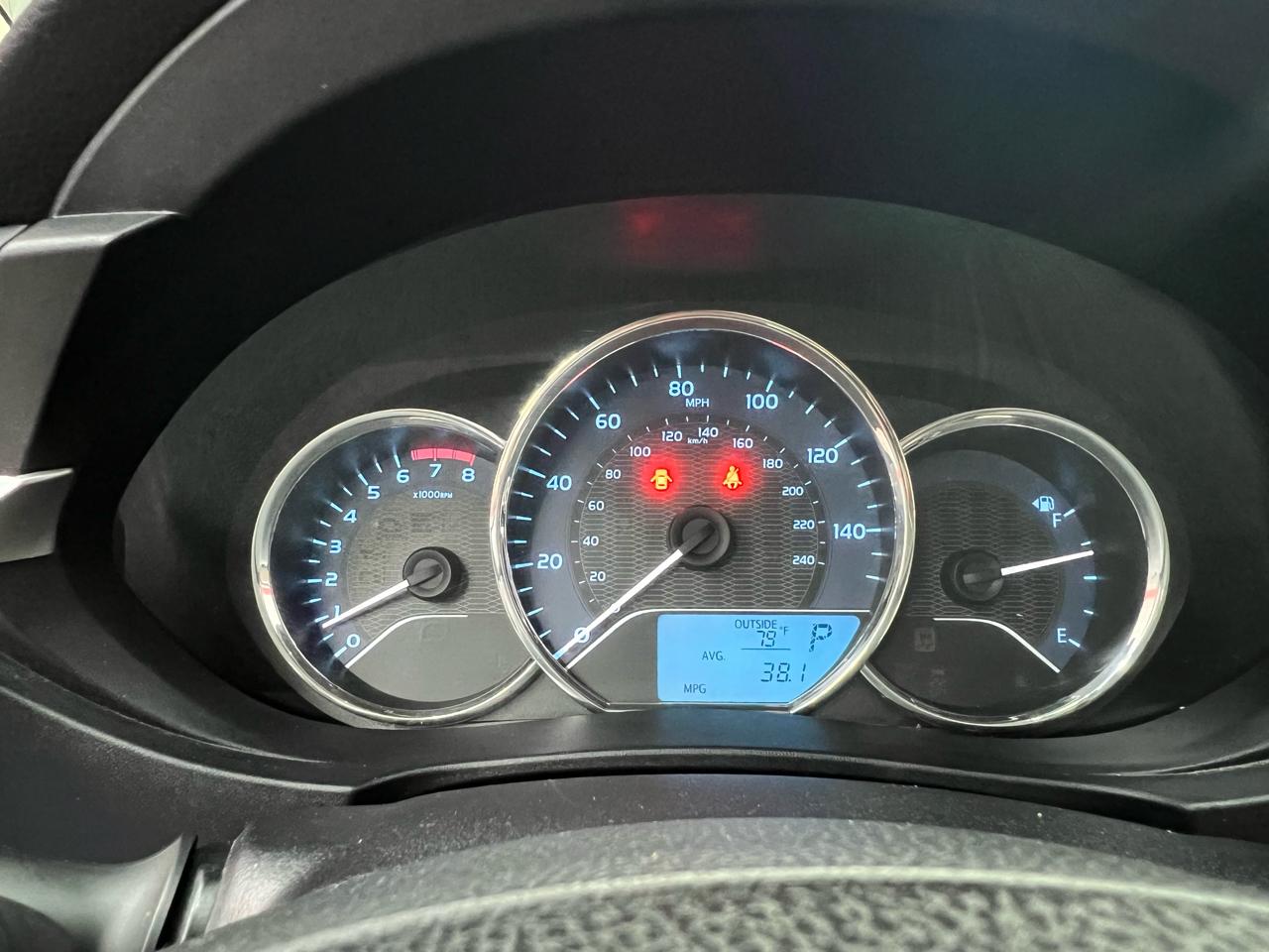 Toyota Corolla LE 2014