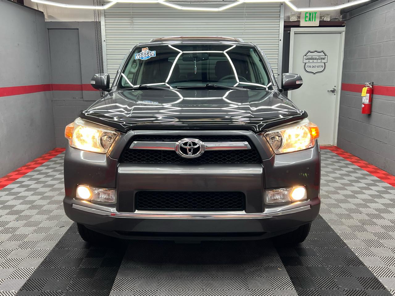Toyota 4Runner SR5 4WD 2013