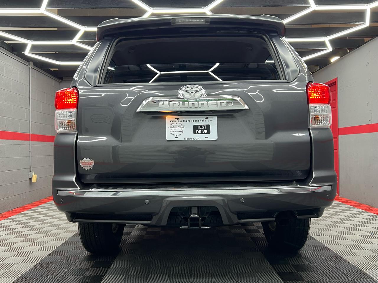 Toyota 4Runner SR5 4WD 2013