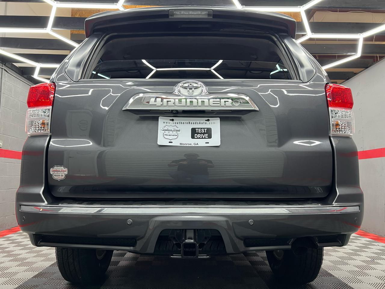 Toyota 4Runner SR5 4WD 2013
