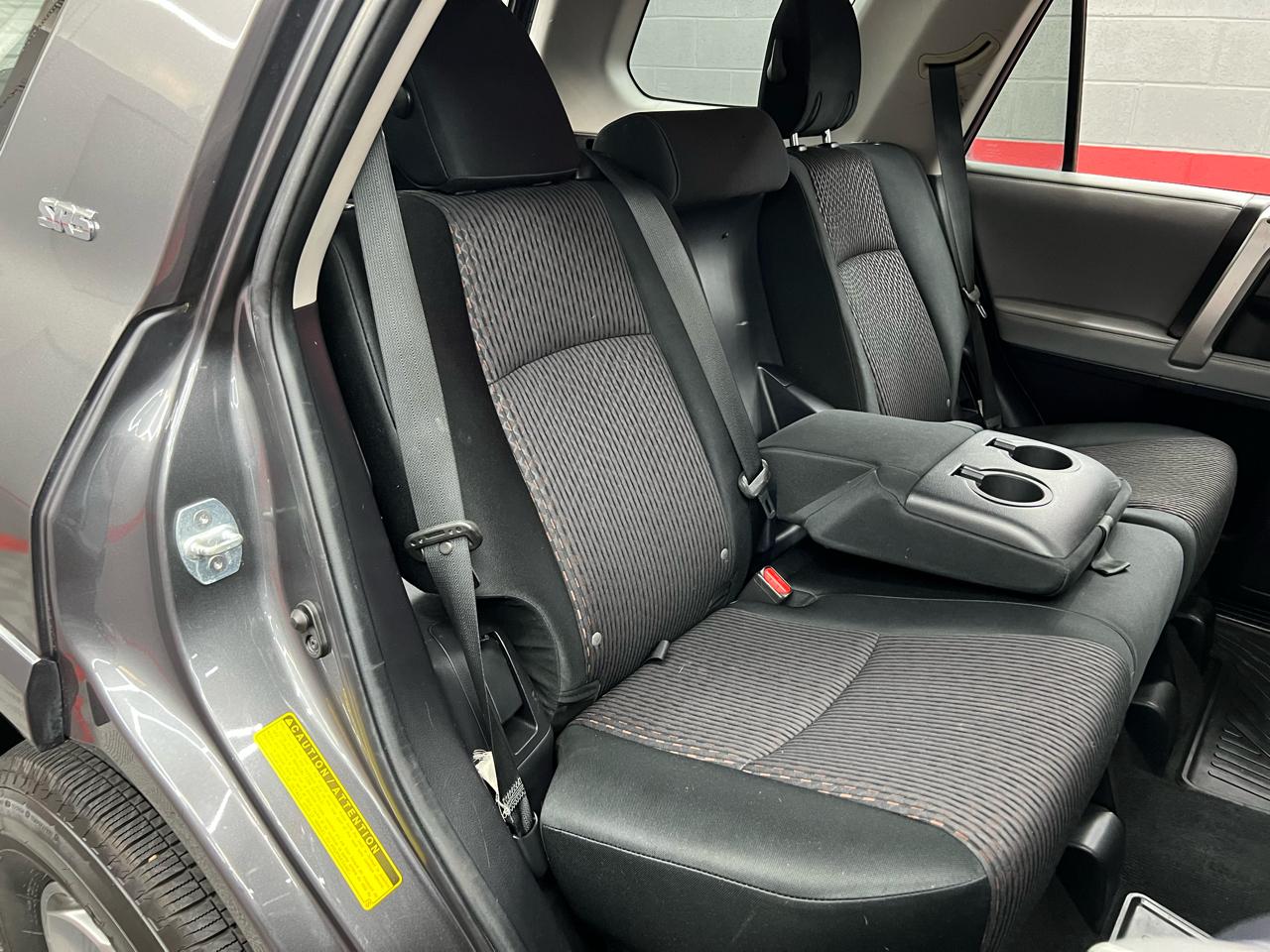 Toyota 4Runner SR5 4WD 2013