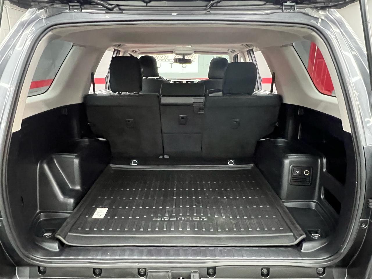 Toyota 4Runner SR5 4WD 2013