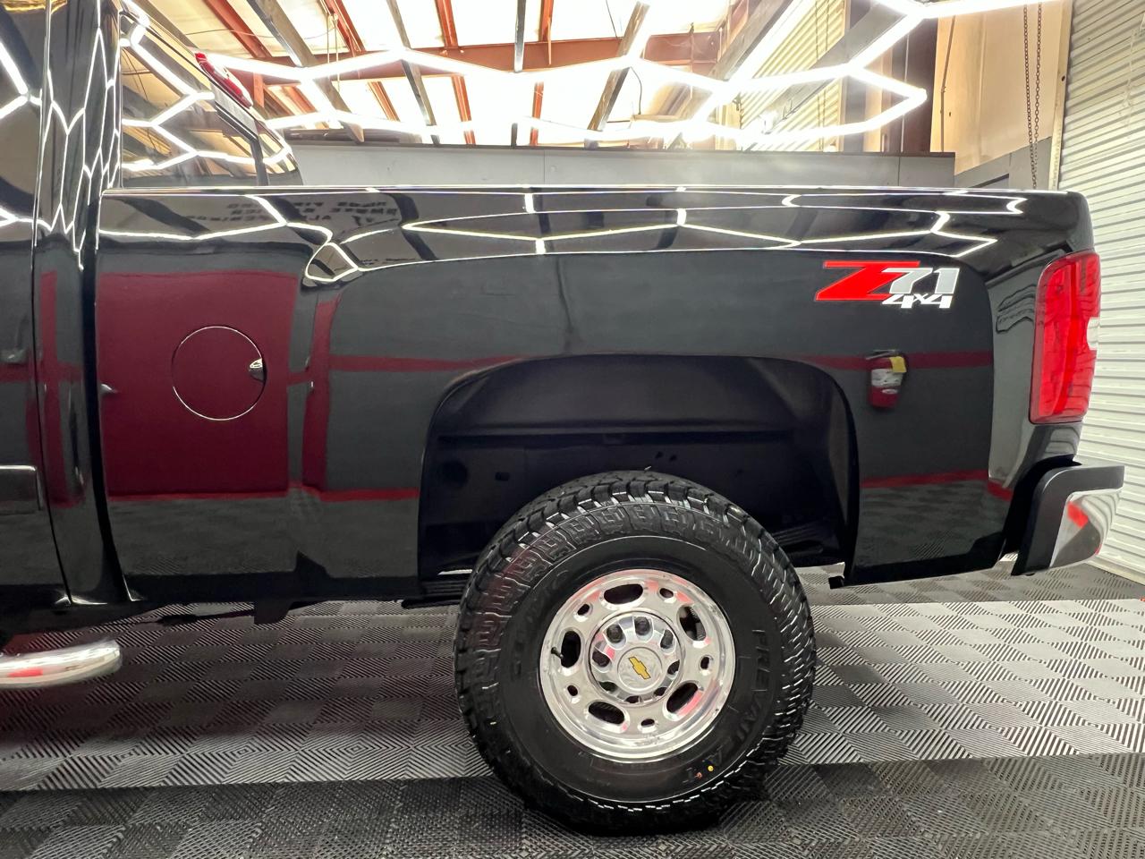 Chevrolet Silverado 2500HD LT1 Ext. Cab Std. Box 4WD 2008