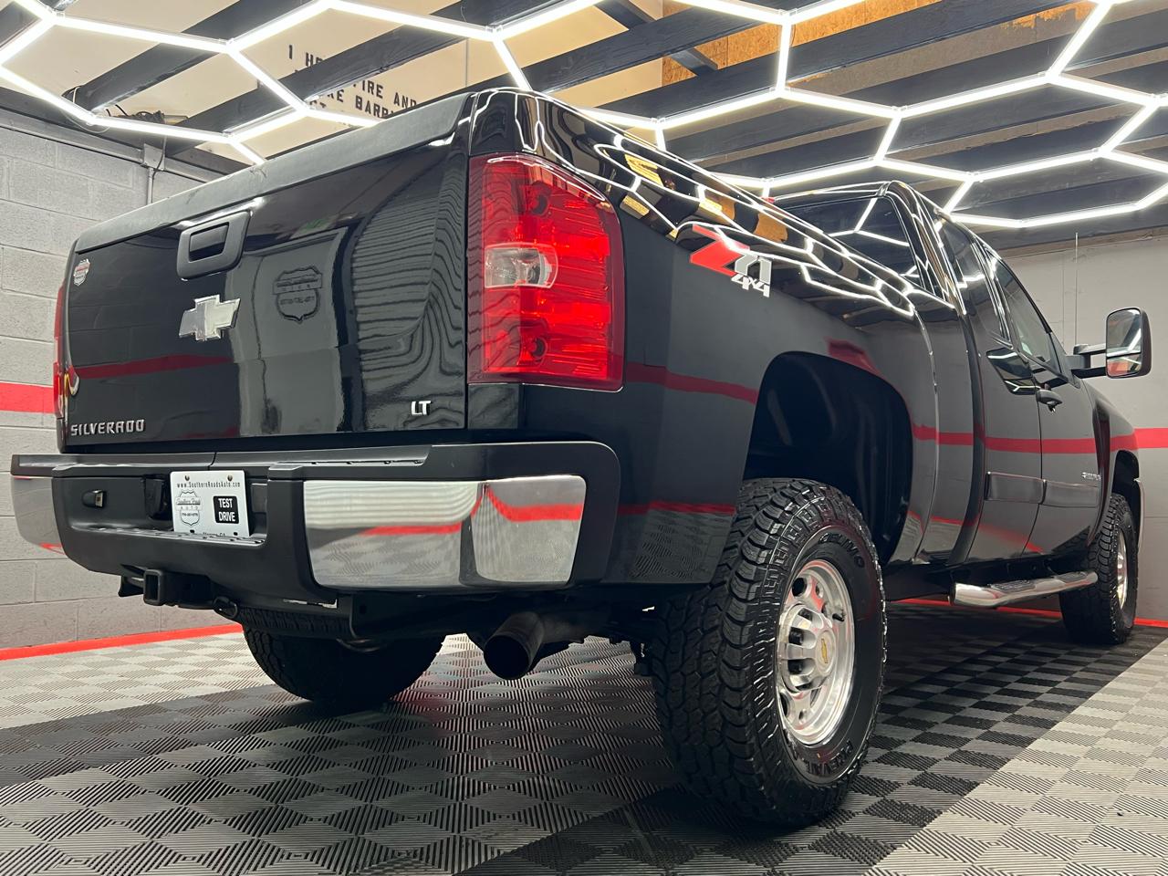 Chevrolet Silverado 2500HD LT1 Ext. Cab Std. Box 4WD 2008