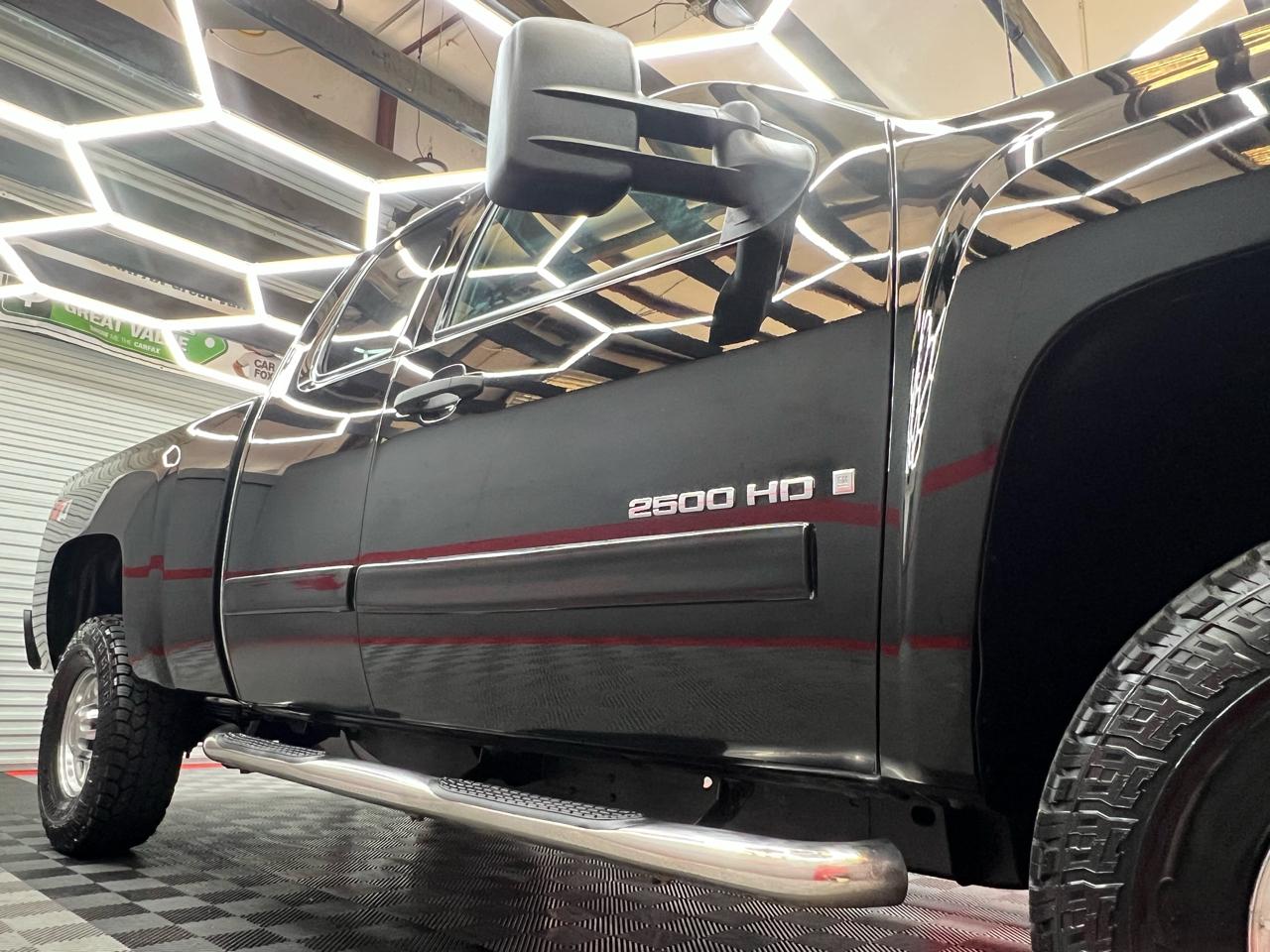Chevrolet Silverado 2500HD LT1 Ext. Cab Std. Box 4WD 2008