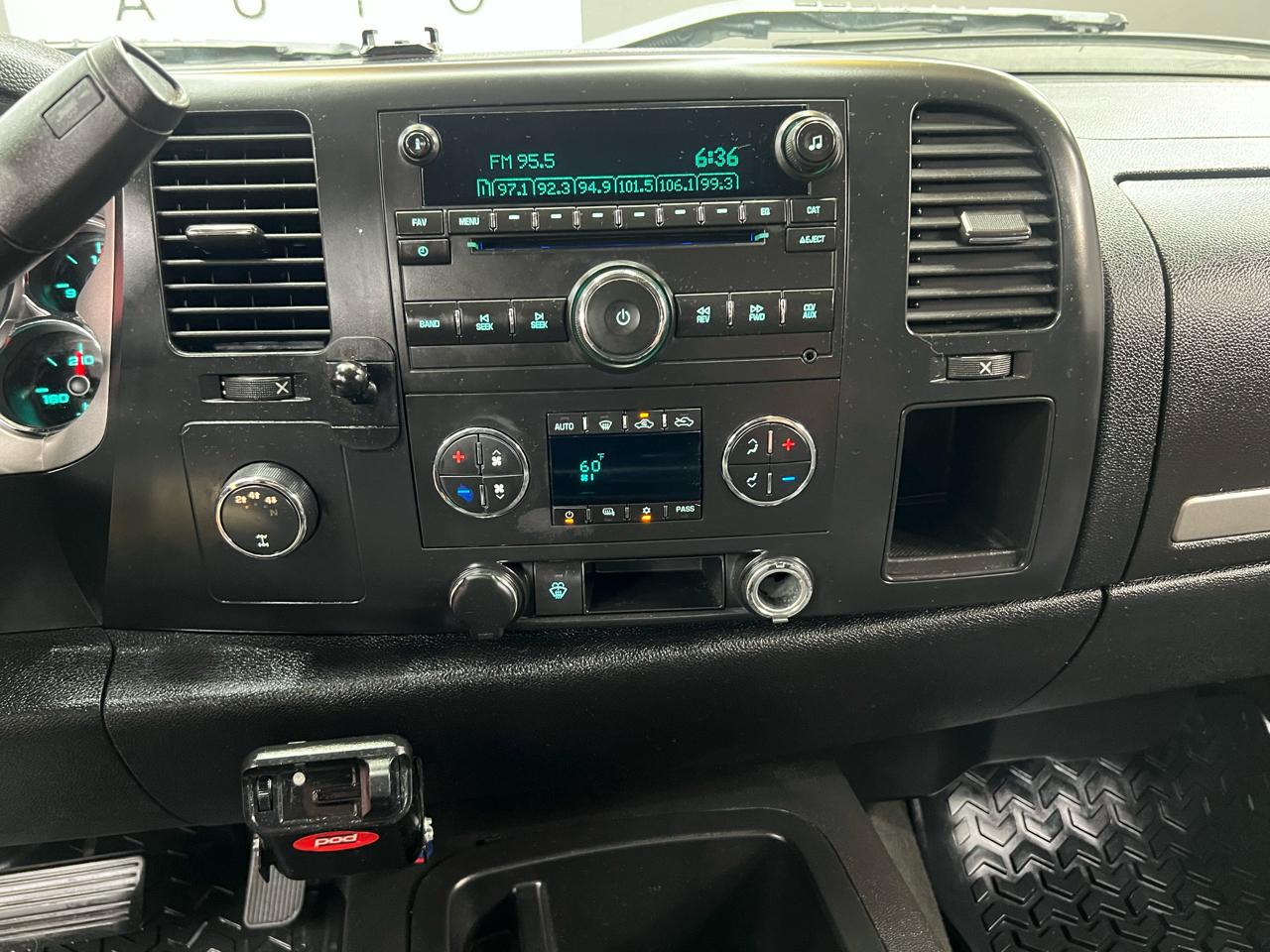 Chevrolet Silverado 2500HD LT1 Ext. Cab Std. Box 4WD 2008