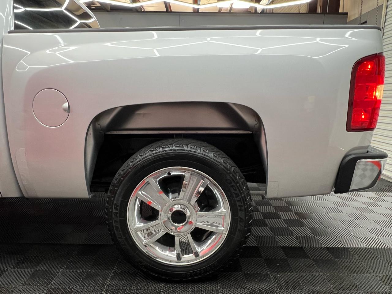 Chevrolet Silverado 1500 LT Crew Cab 2WD 2012