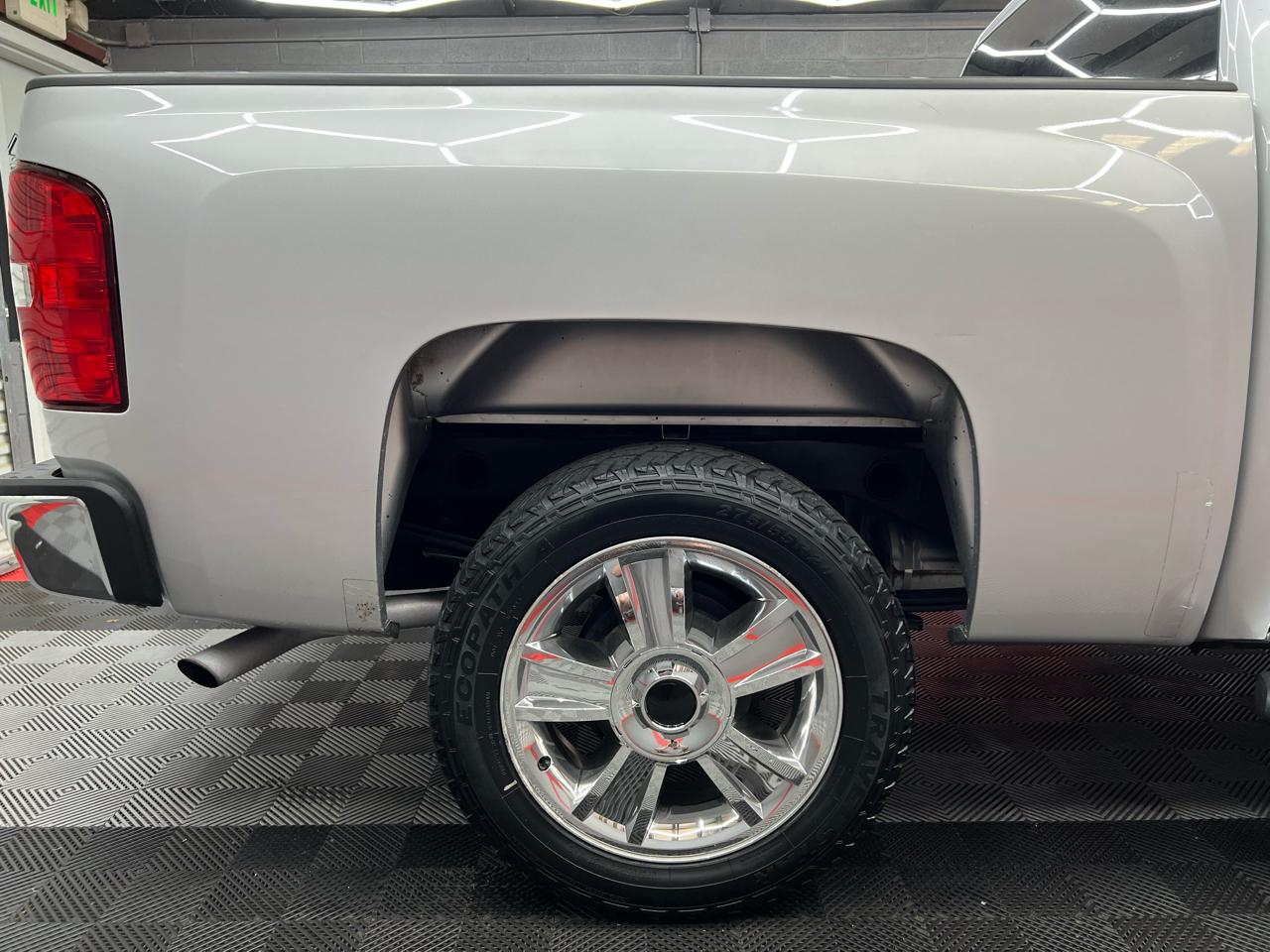 Chevrolet Silverado 1500 LT Crew Cab 2WD 2012