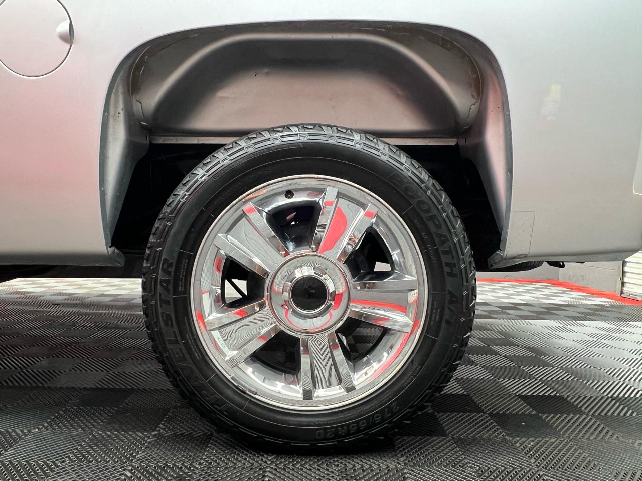 Chevrolet Silverado 1500 LT Crew Cab 2WD 2012