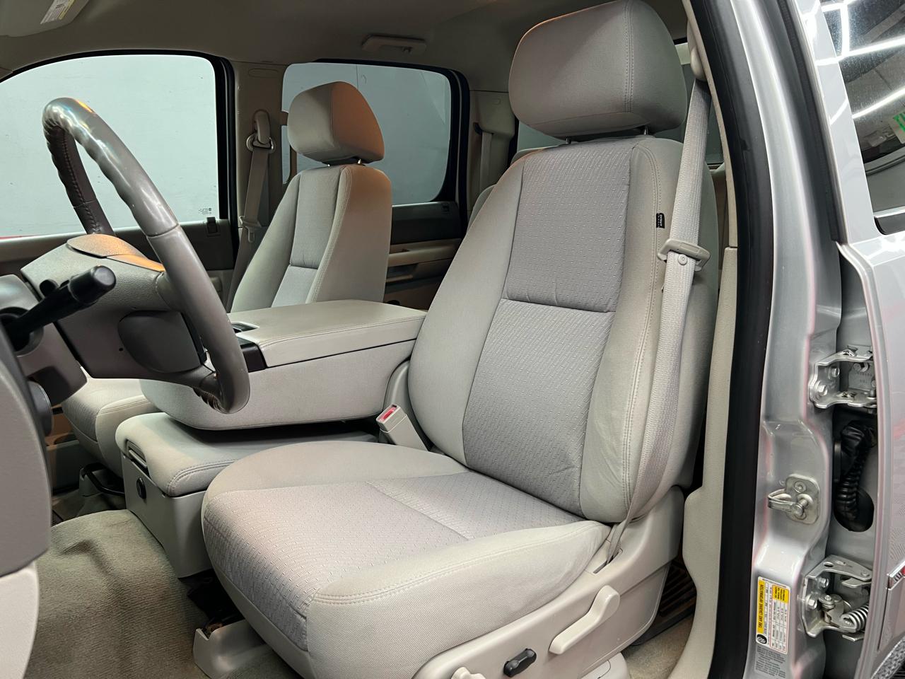 Chevrolet Silverado 1500 LT Crew Cab 2WD 2012