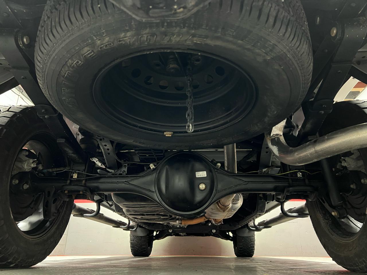 Toyota Tundra SR5 5.7L V8 FFV CrewMax 4WD 2016
