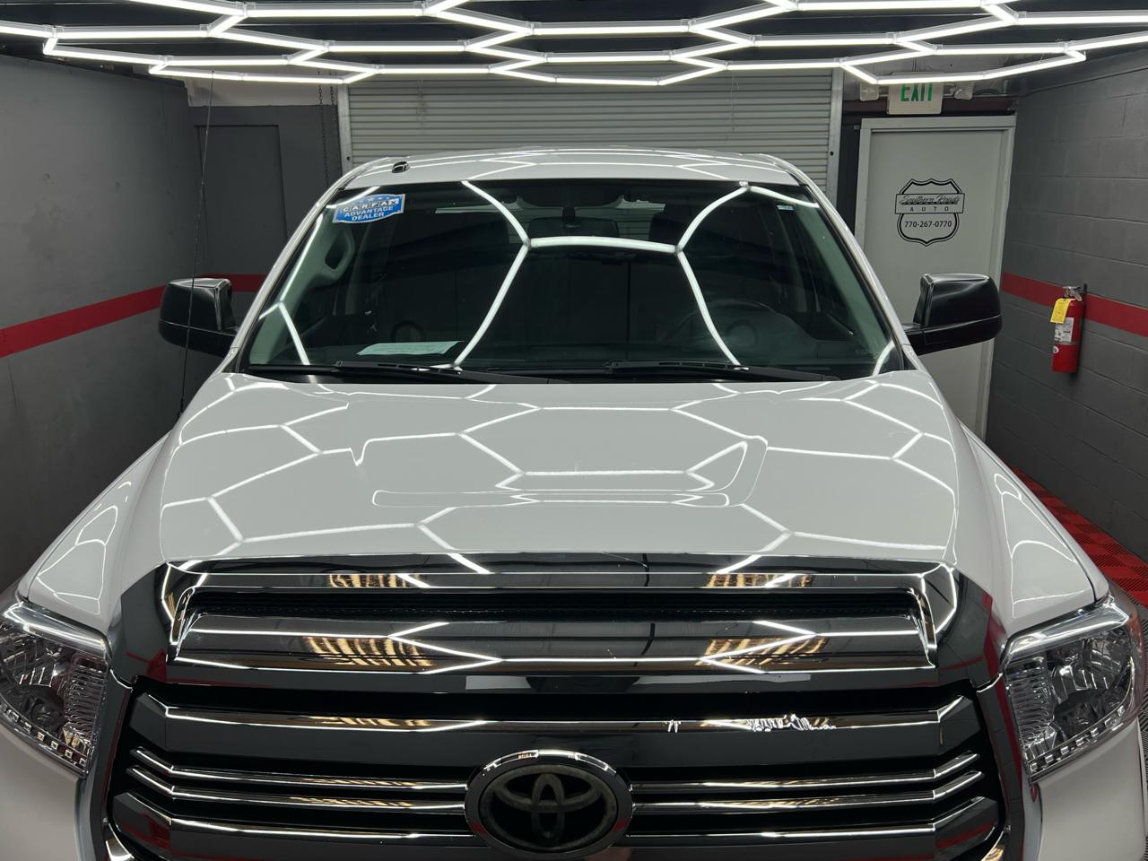 Toyota Tundra SR5 5.7L V8 FFV CrewMax 4WD 2016