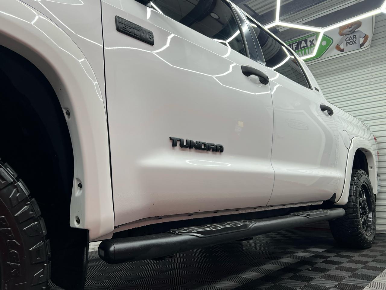 Toyota Tundra SR5 5.7L V8 FFV CrewMax 4WD 2016