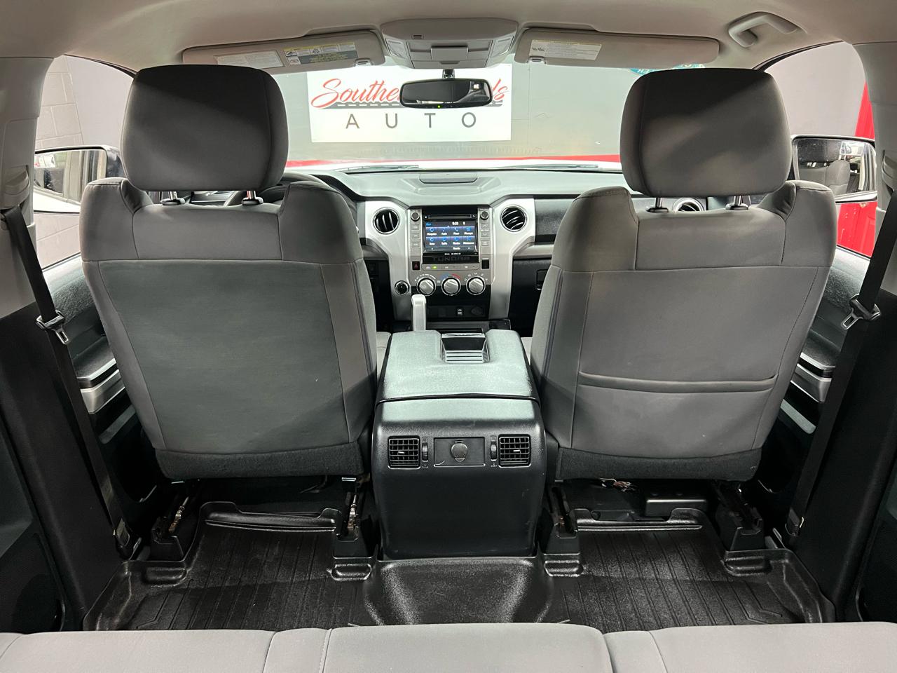 Toyota Tundra SR5 5.7L V8 FFV CrewMax 4WD 2016