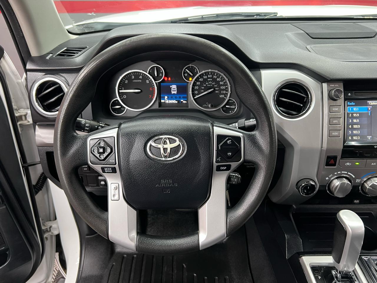 Toyota Tundra SR5 5.7L V8 FFV CrewMax 4WD 2016