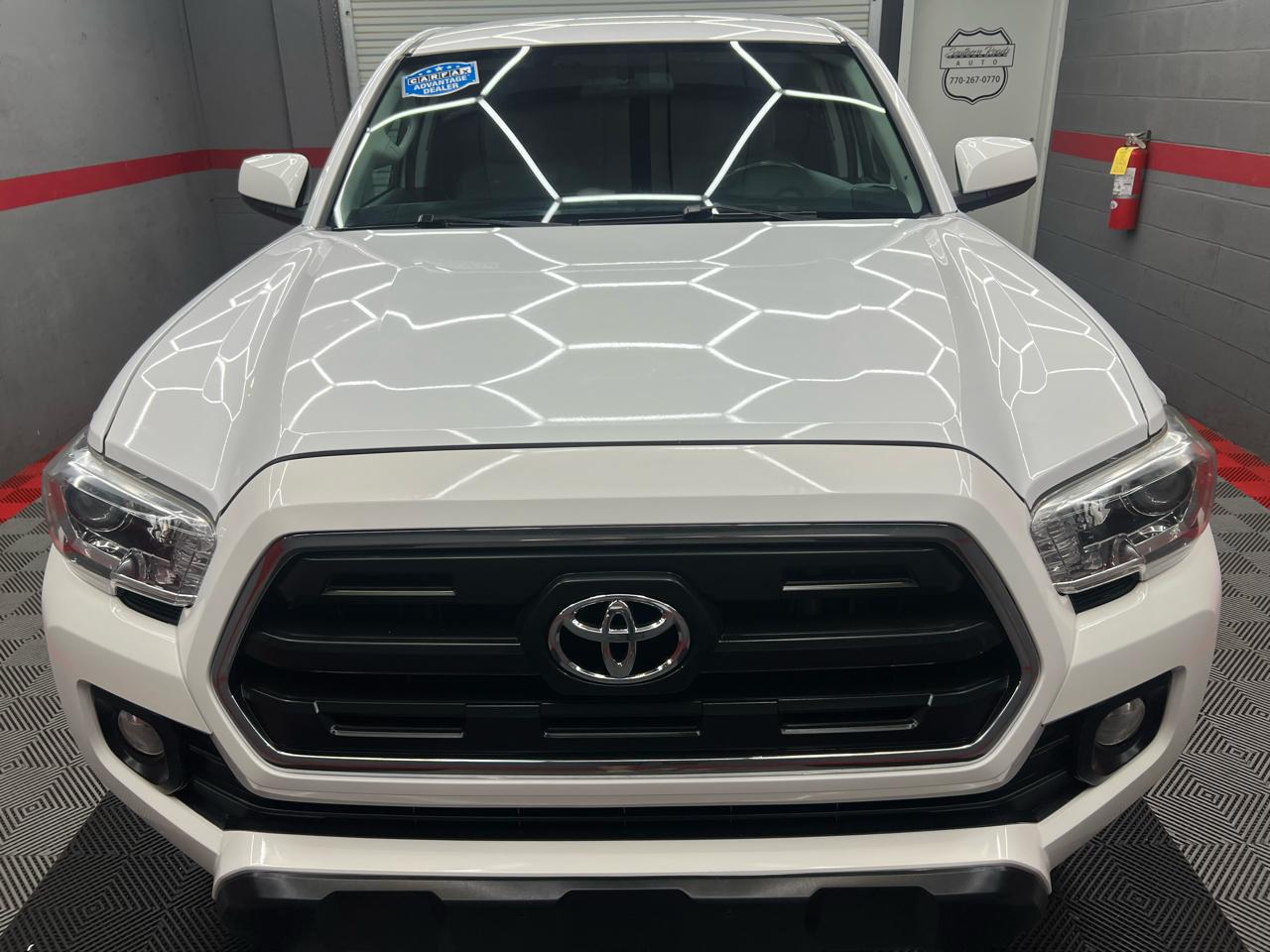 Toyota Tacoma  2016
