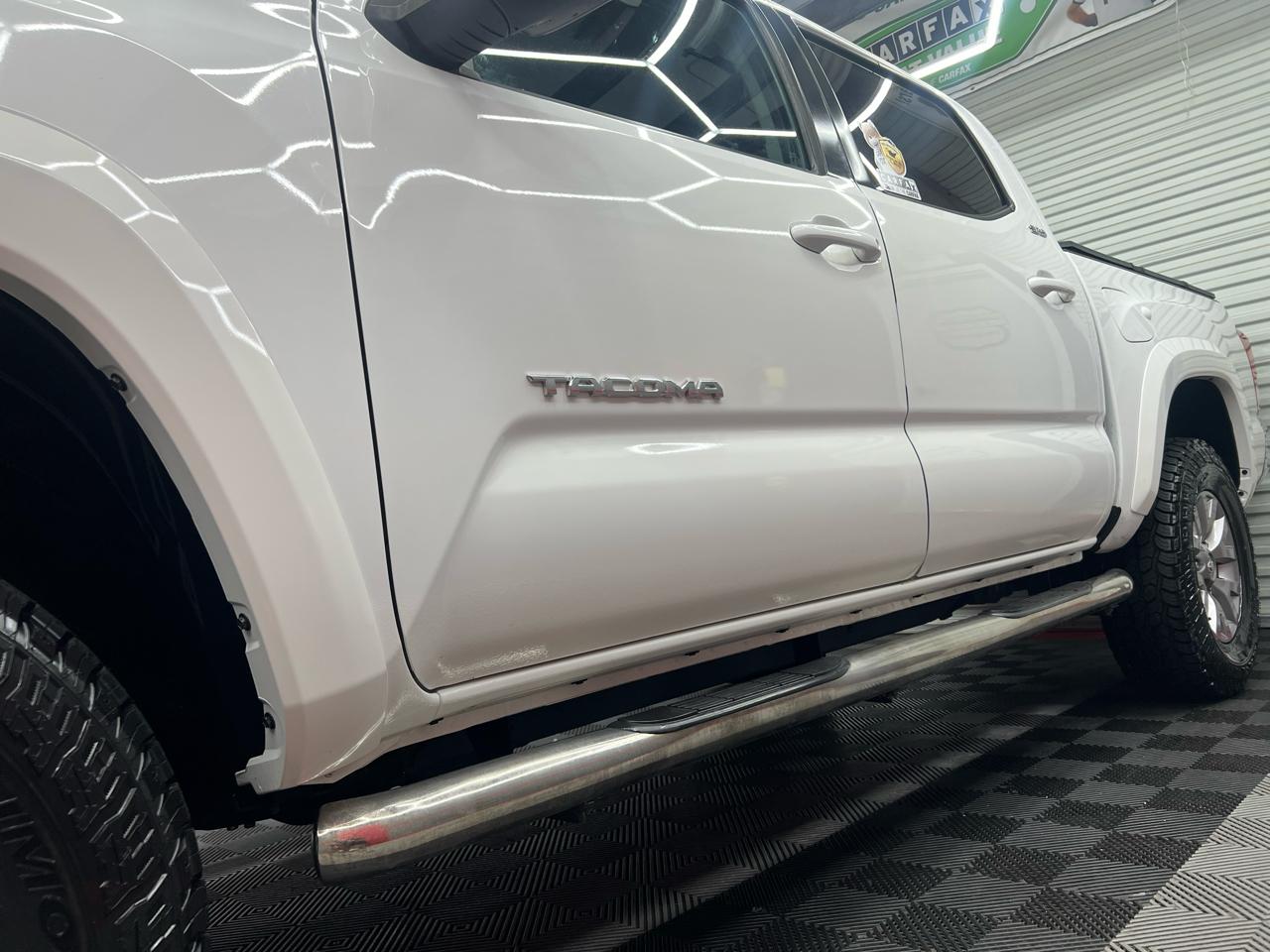 Toyota Tacoma  2016