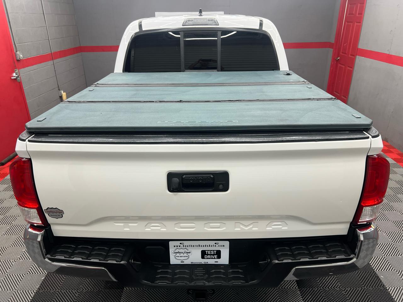 Toyota Tacoma  2016