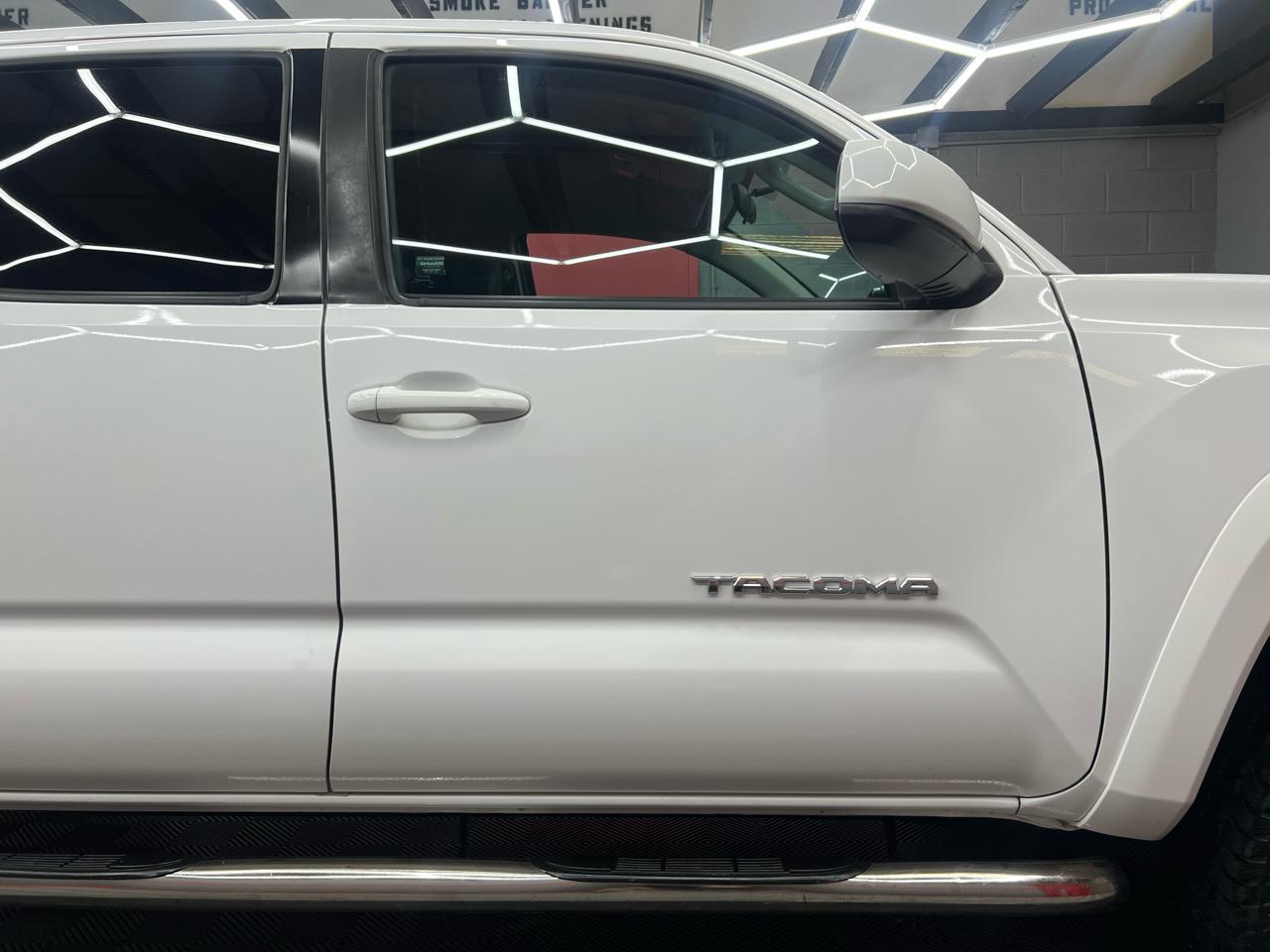 Toyota Tacoma  2016