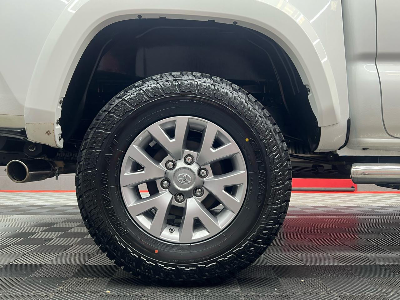 Toyota Tacoma  2016