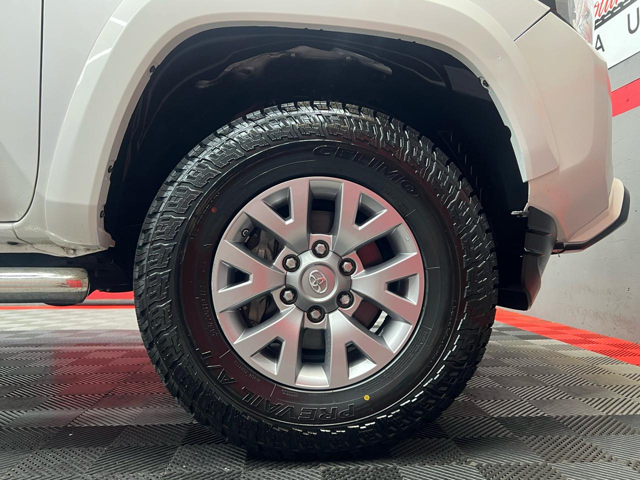 Toyota Tacoma  2016