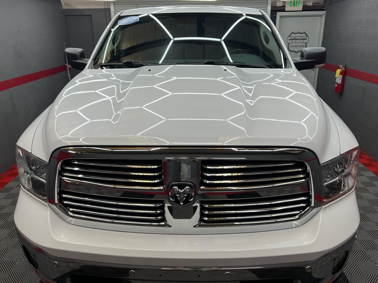 RAM 1500 SLT Crew Cab SWB 4WD 2016