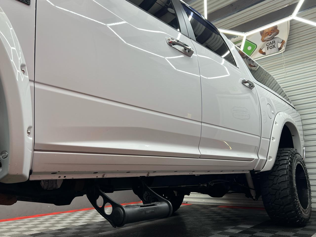 RAM 1500 SLT Crew Cab SWB 4WD 2016