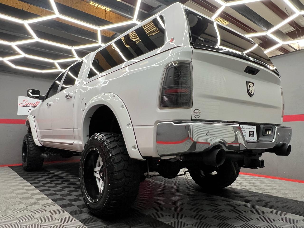 RAM 1500 SLT Crew Cab SWB 4WD 2016
