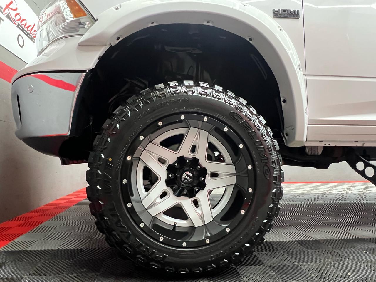 RAM 1500 SLT Crew Cab SWB 4WD 2016