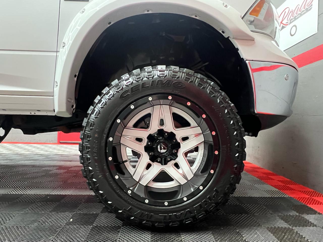 RAM 1500 SLT Crew Cab SWB 4WD 2016