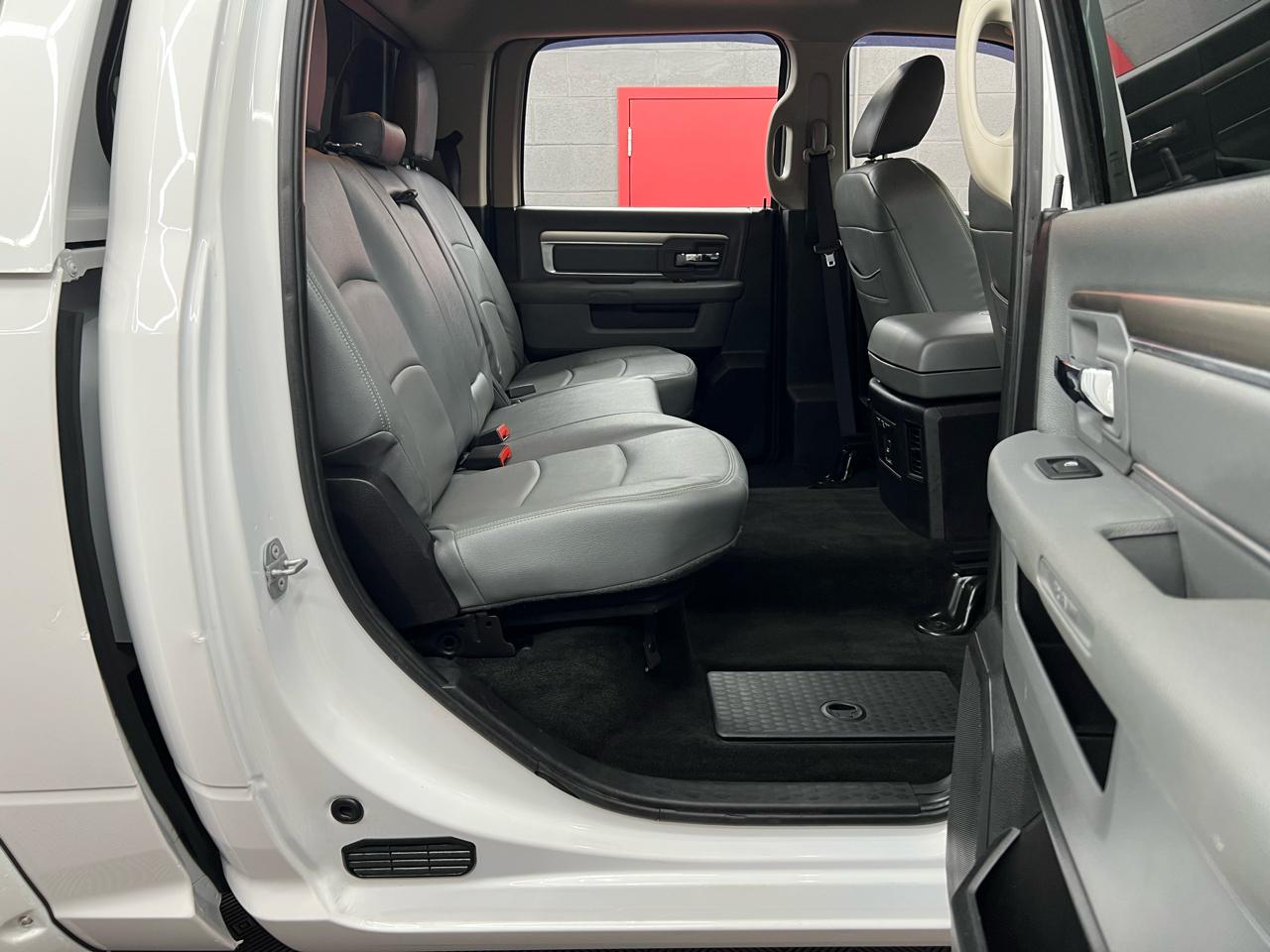 RAM 1500 SLT Crew Cab SWB 4WD 2016