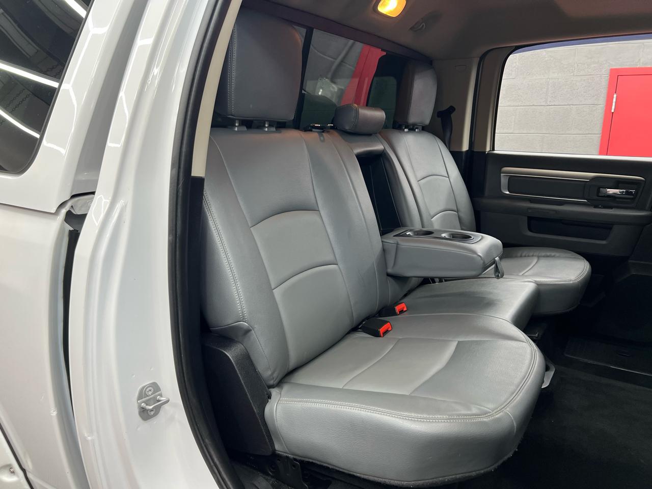 RAM 1500 SLT Crew Cab SWB 4WD 2016