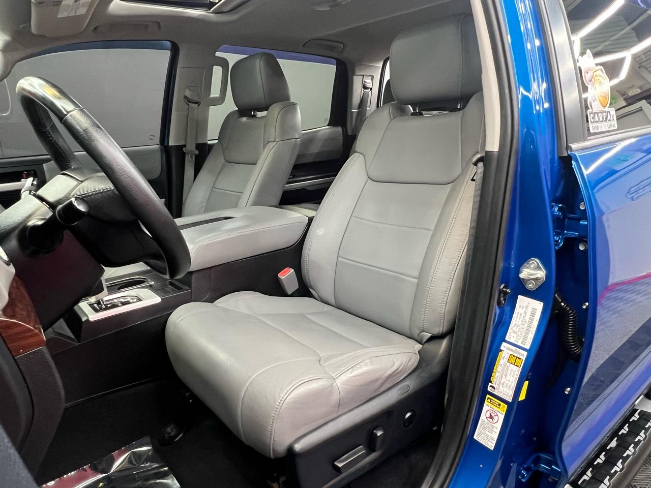 Toyota Tundra Limited 5.7L FFV CrewMax 4WD 2016