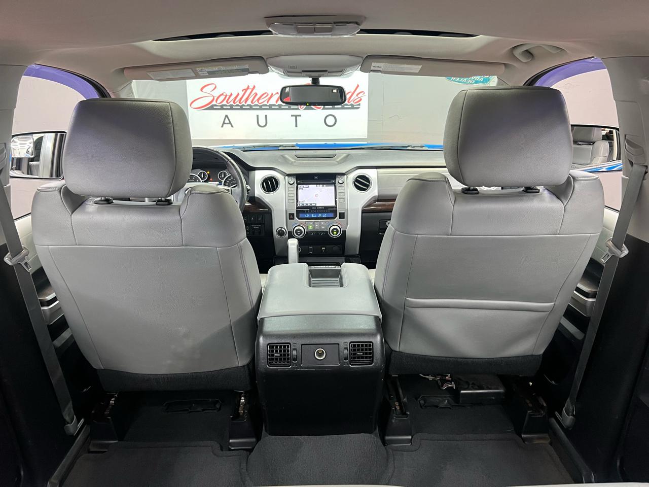 Toyota Tundra Limited 5.7L FFV CrewMax 4WD 2016