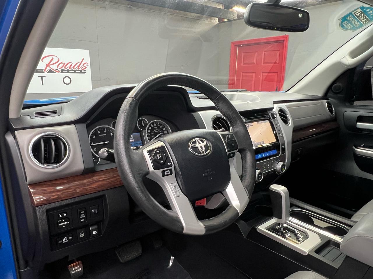 Toyota Tundra Limited 5.7L FFV CrewMax 4WD 2016