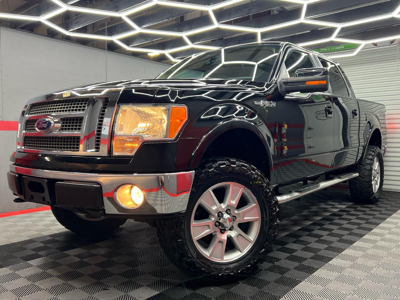 2011 Ford F-150 4WD SuperCrew 150" Lariat