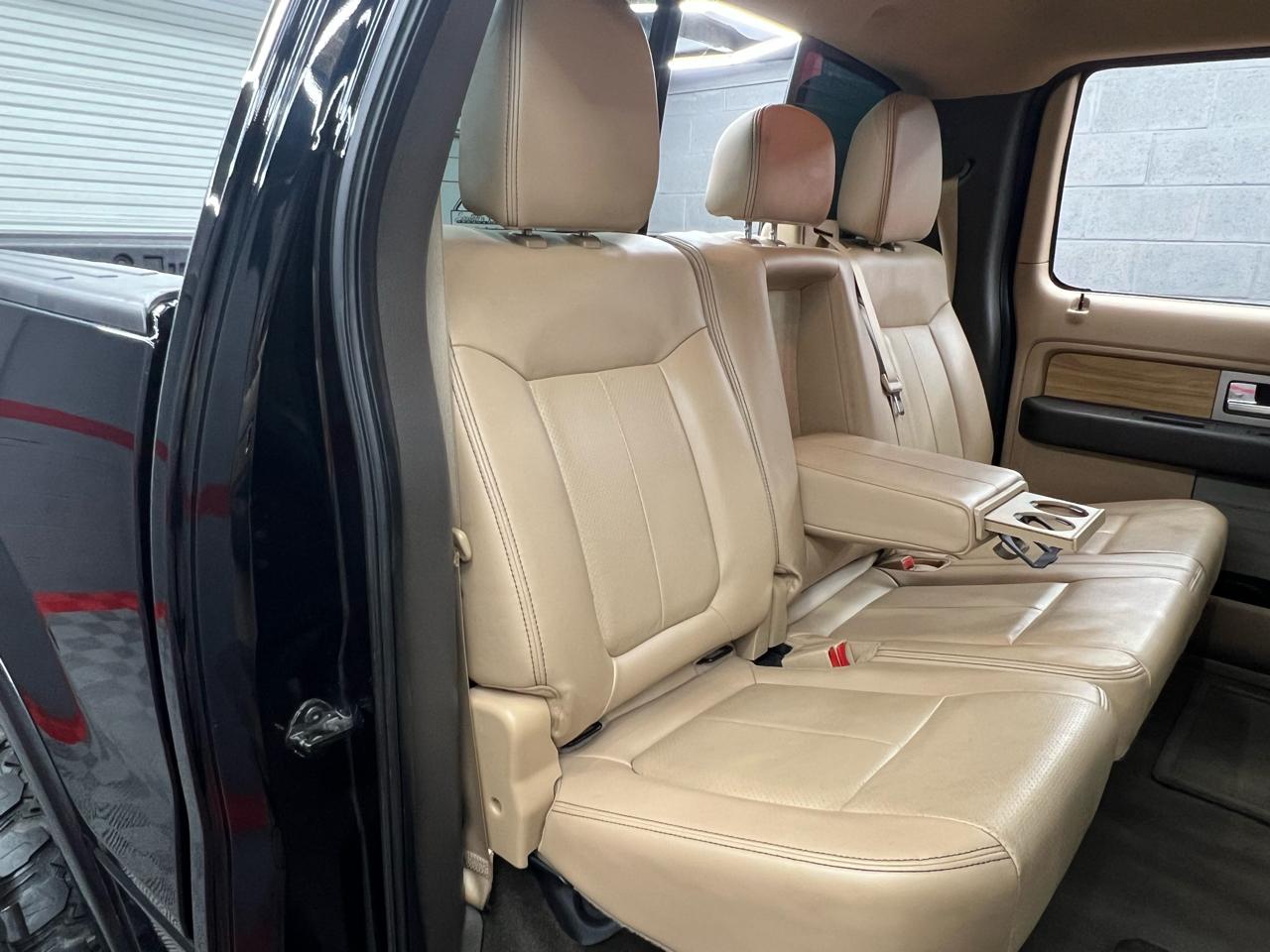 Ford F-150 4WD SuperCrew 150" Lariat 2011
