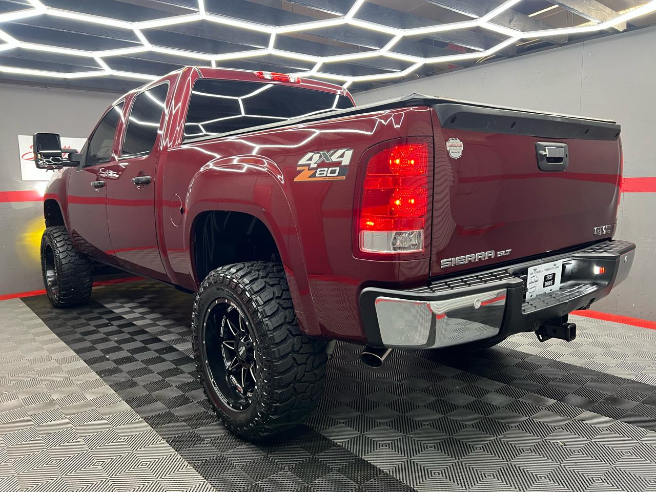 GMC Sierra 1500 SLT Crew Cab 4WD 2013