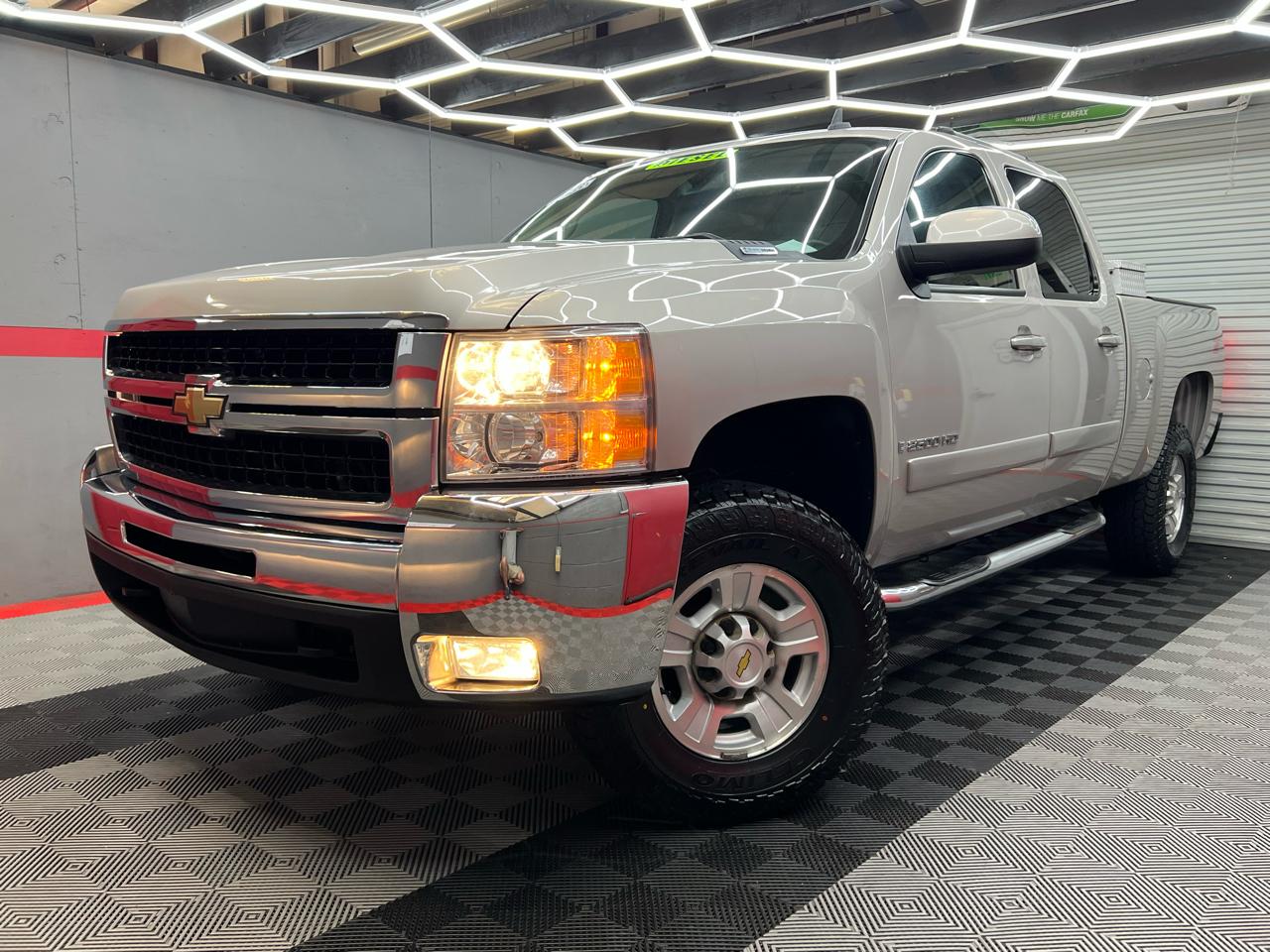 2007 Chevrolet Silverado 2500HD LTZ Crew Cab 4WD