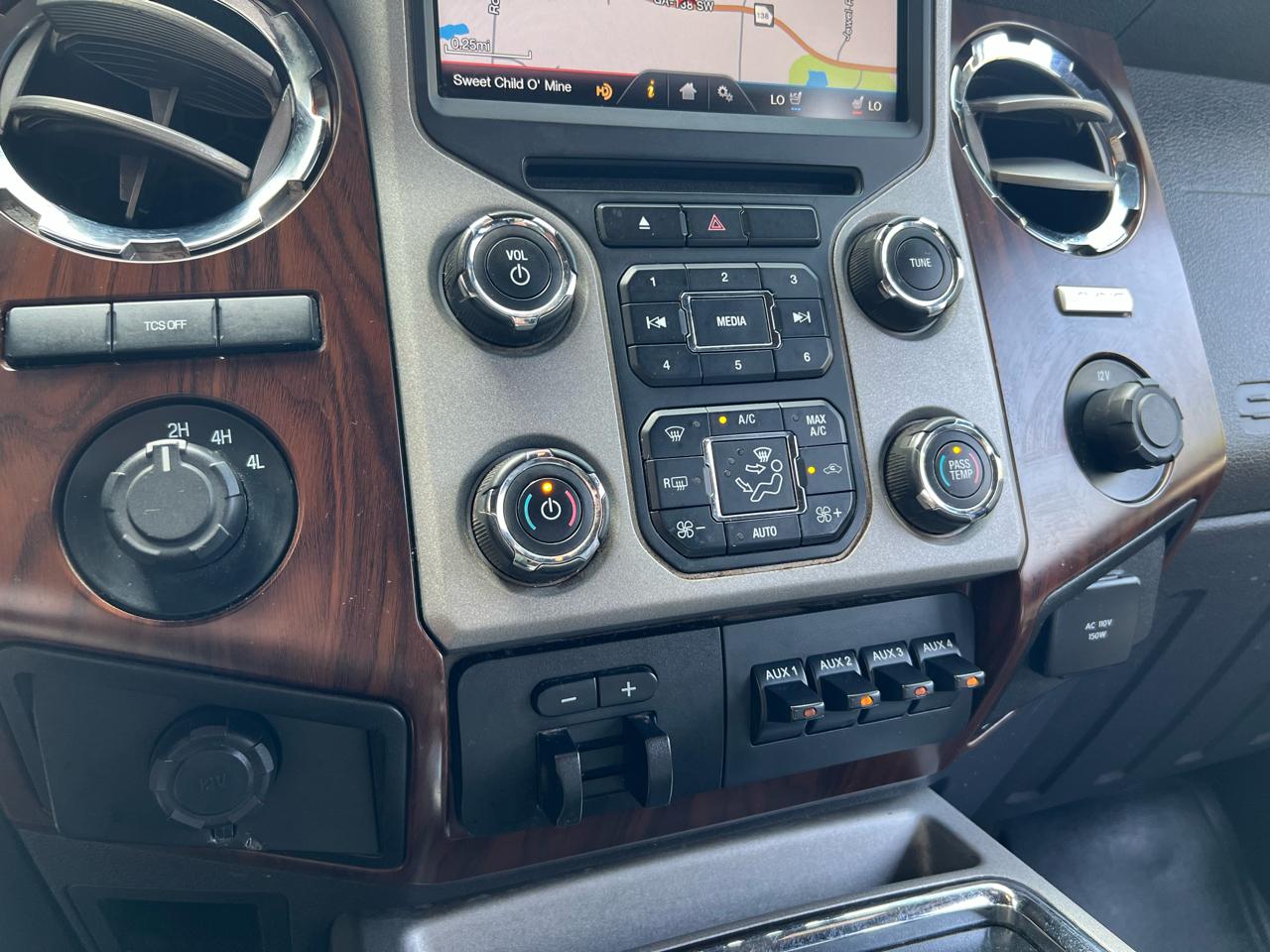 Ford F-350 SD  2015