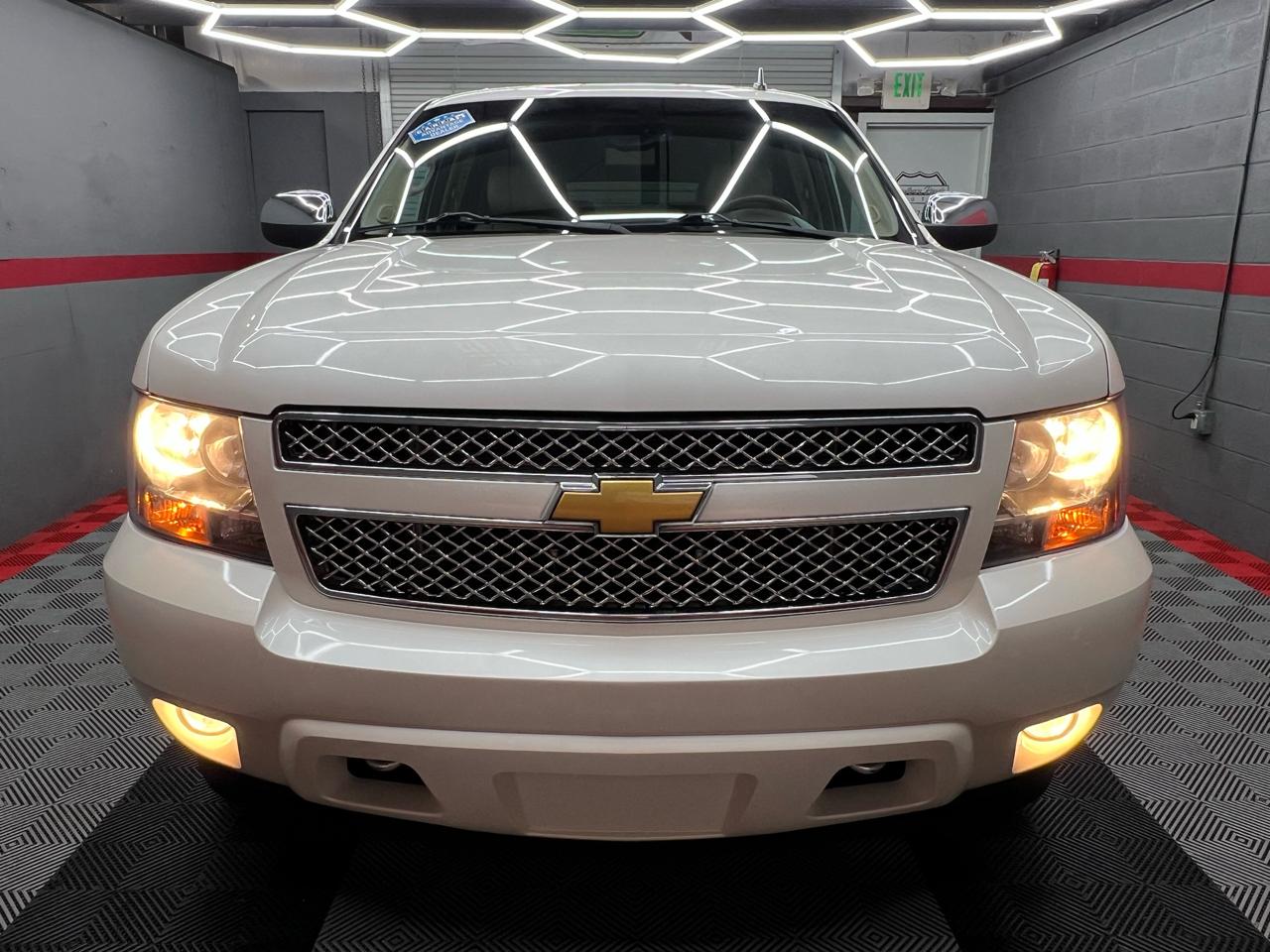 Chevrolet Suburban LTZ 1500 4WD 2012