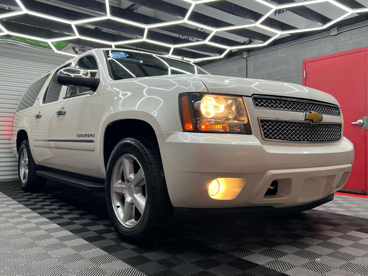 Chevrolet Suburban LTZ 1500 4WD 2012