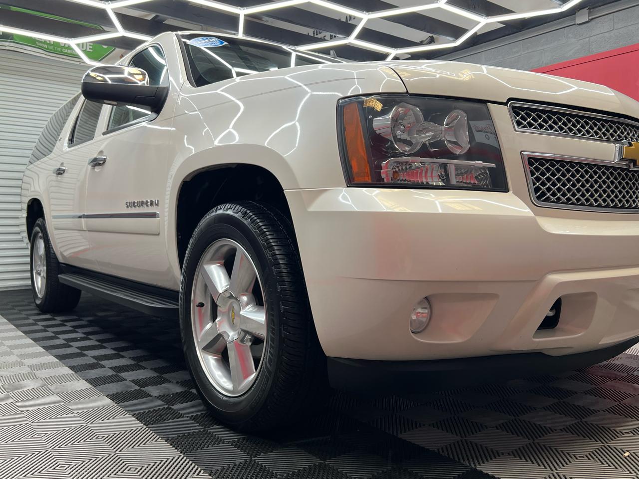 Chevrolet Suburban LTZ 1500 4WD 2012