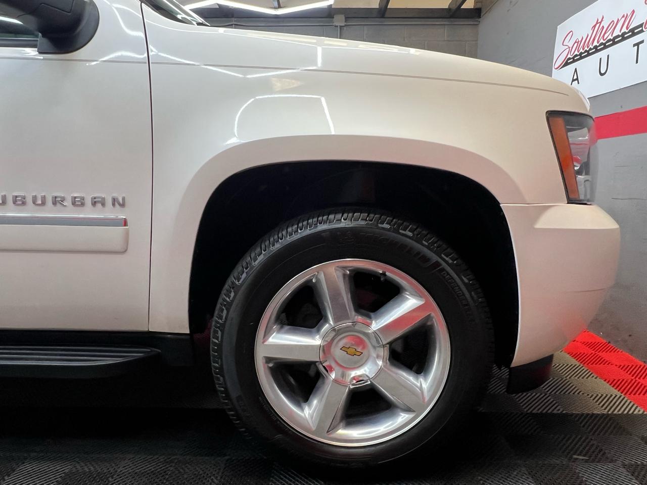 Chevrolet Suburban LTZ 1500 4WD 2012
