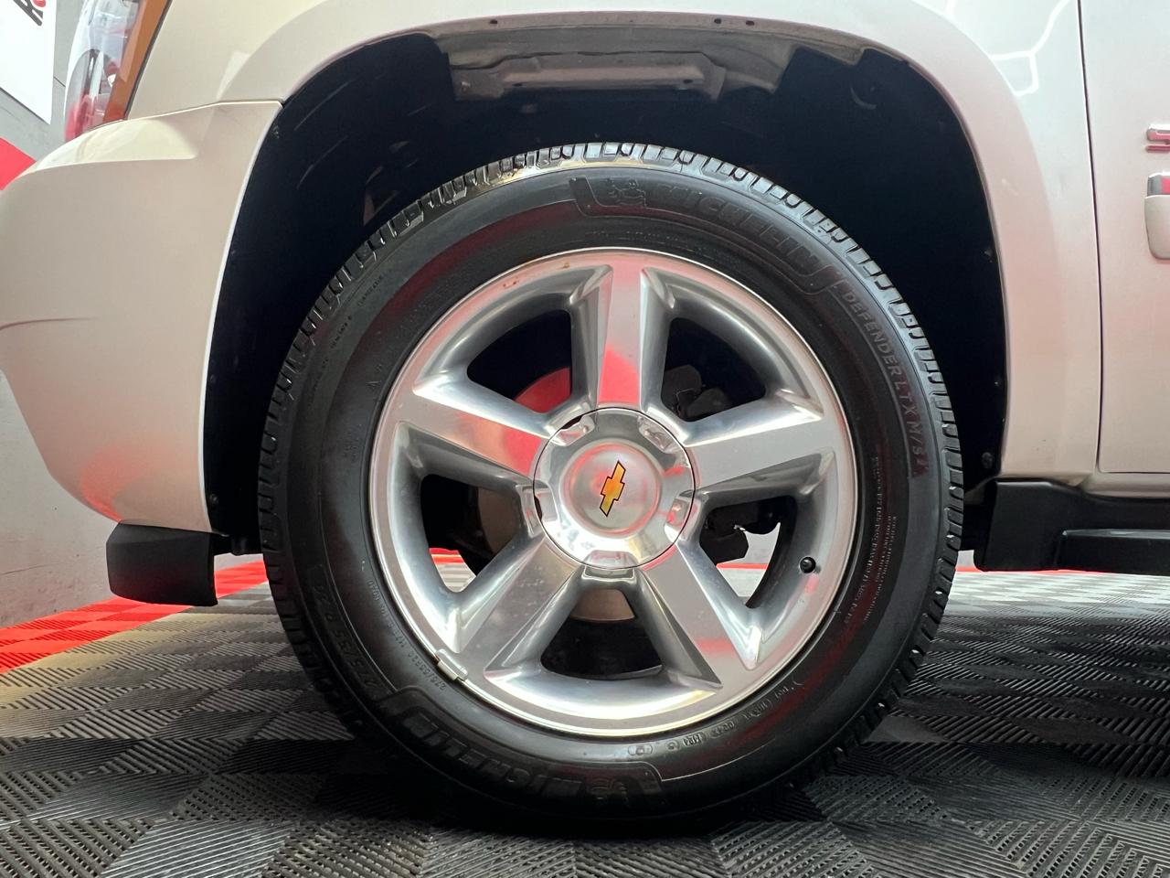 Chevrolet Suburban LTZ 1500 4WD 2012