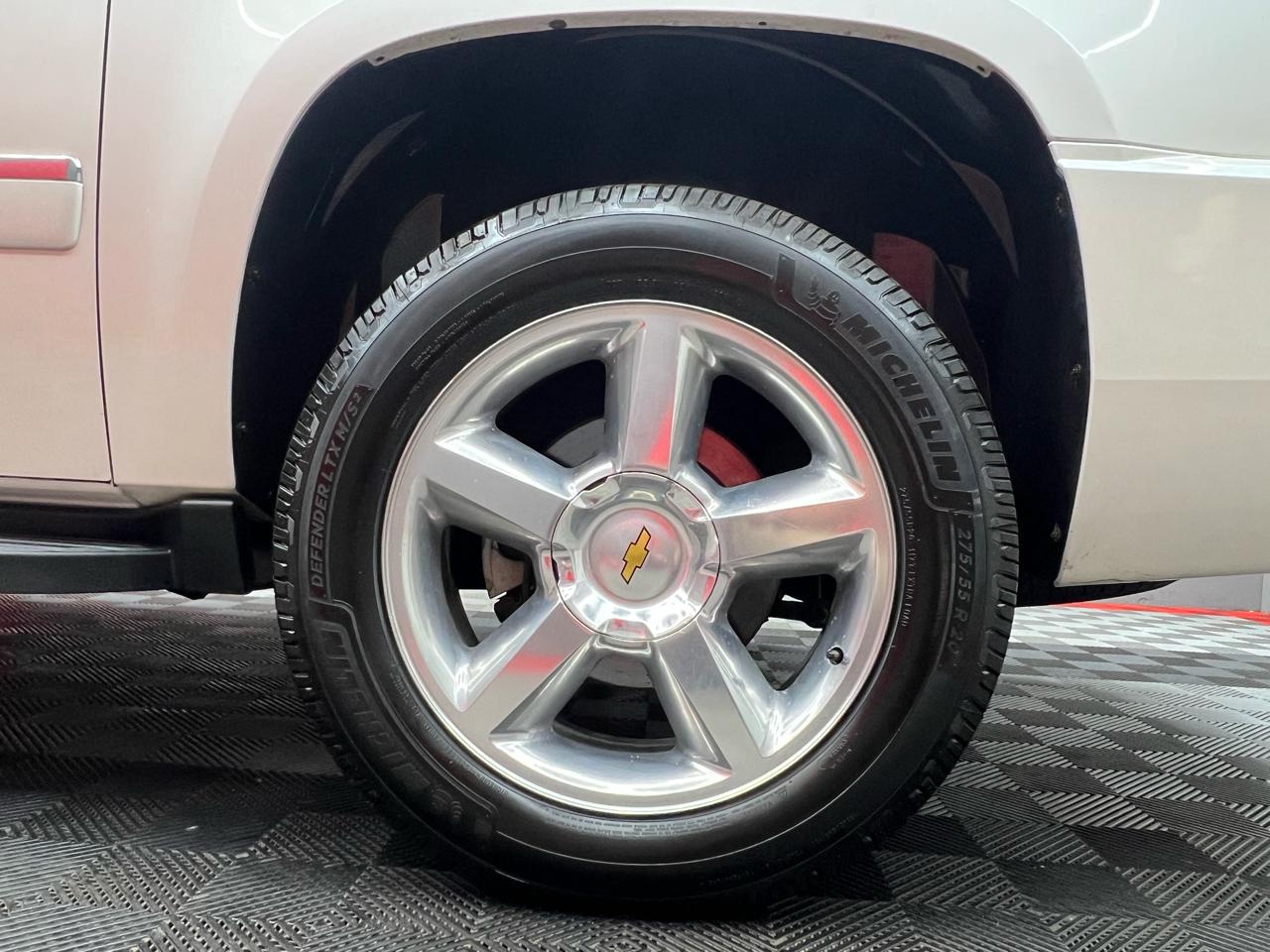Chevrolet Suburban LTZ 1500 4WD 2012