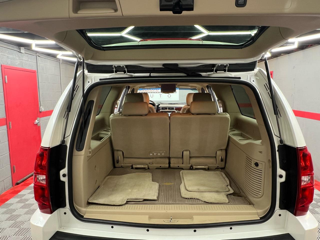 Chevrolet Suburban LTZ 1500 4WD 2012