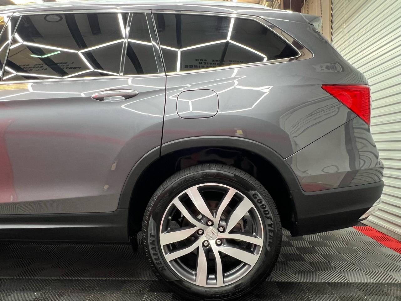 Honda Pilot Touring 2WD 2018